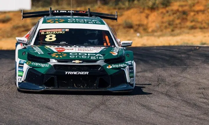 Rafael Suzuki faz melhor classificatório do ano, conquista mais um top-10 na sprint e vai brigar pelo pódio no domingo 