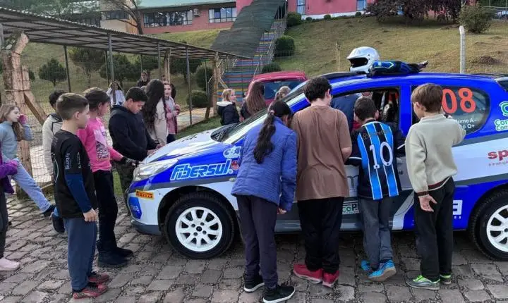 Rally Nova Prata vai para a sala de aula
