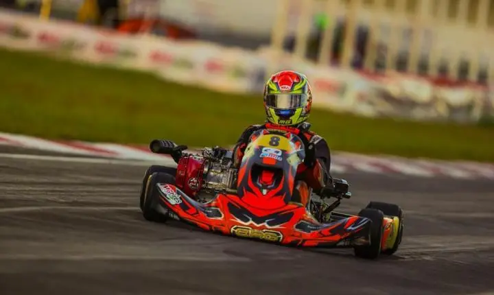 Raphael Gebara larga na primeira fila na Final da F4 Júnior em busca do tricampeonato na Copa Brasil de Kart  
