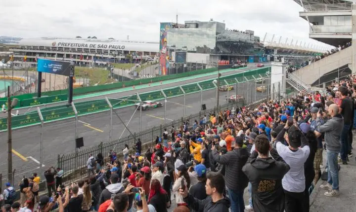 Rolex 6 Horas de São Paulo consolida força internacional com salto de 19% no número de turistas e recorde de público em Interlagos