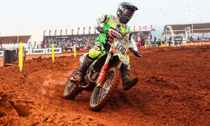Roosevelt Assunção domina corrida da MX4 e Team Rinaldi garante cinco pódios em GO
