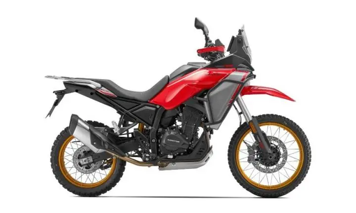 Shineray lança SBM 500T, nova trail bicilíndrica de 499 cm³ para asfalto e off-road no Festival de Interlagos