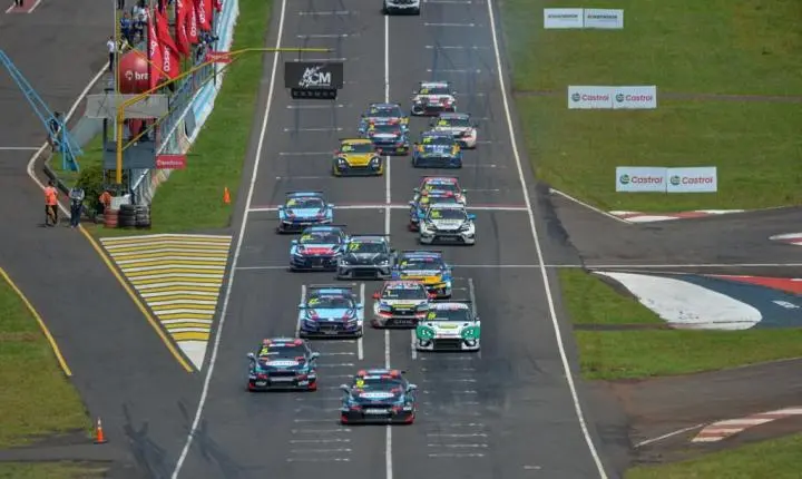 TCR: Pilotos G Racing celebram pontos em Posadas  