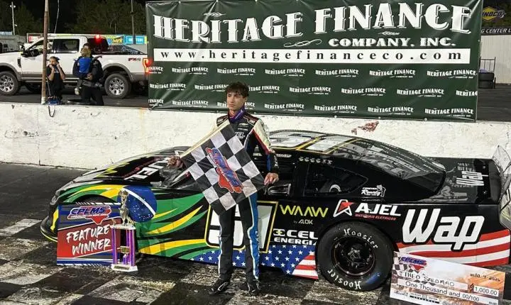 Theo Salomão marcou pole e venceu de ponta a ponta em seu novo passo em direção à Nascar Cup Series  